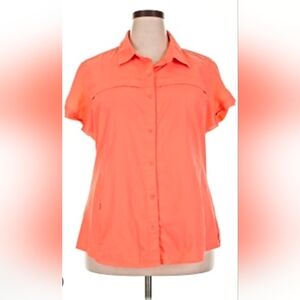 Magellan Outdoors Women's Fishing Shirt (2) Moisture Wicking Shoulder Vents